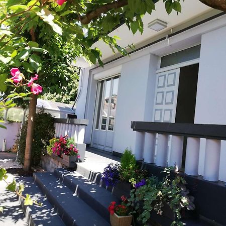 Chambre Avec Douche Apartamento Lourdes Exterior foto